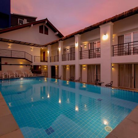 The Nest Resort Patong Екстер'єр фото