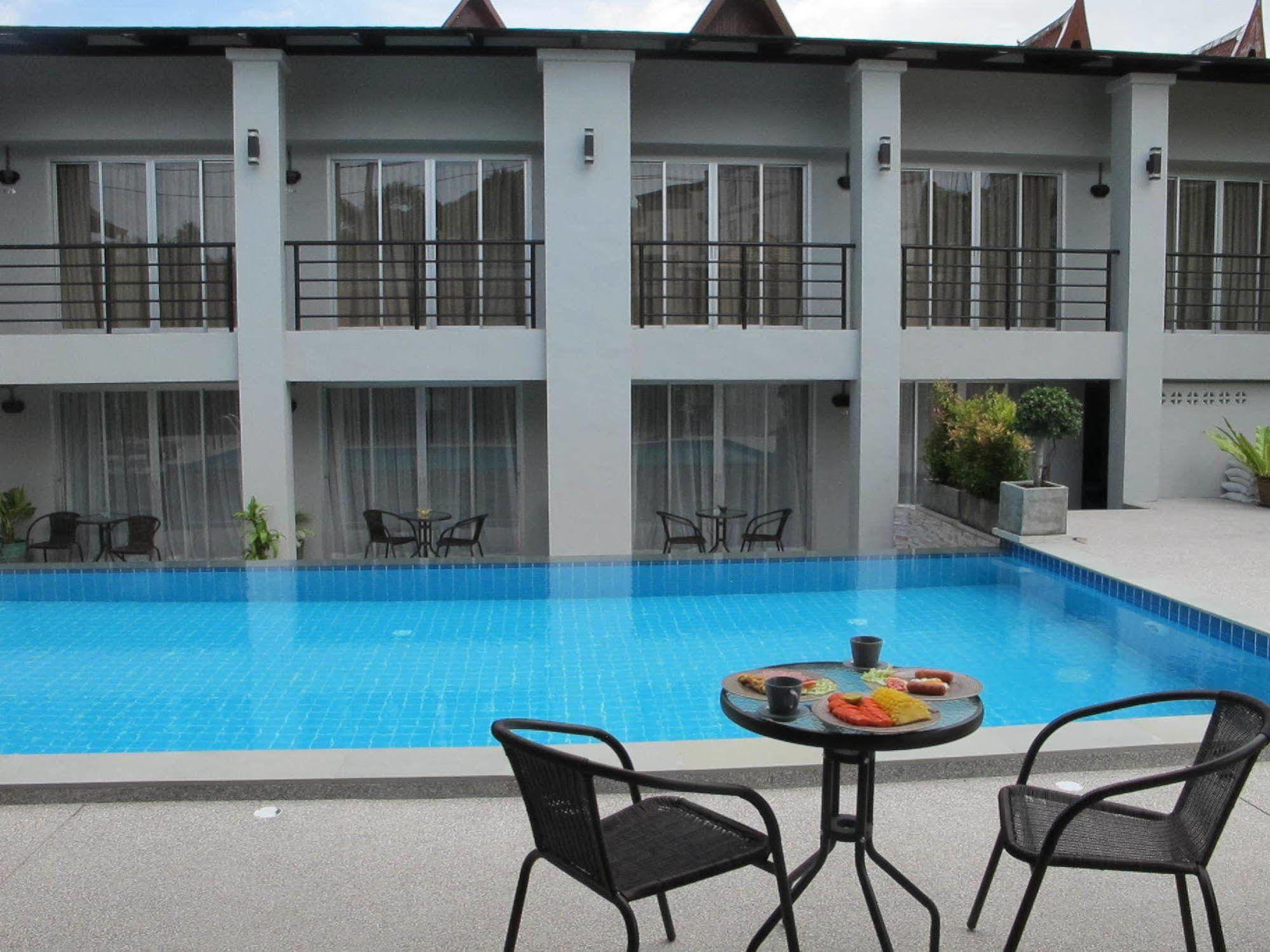 The Nest Resort Patong Екстер'єр фото