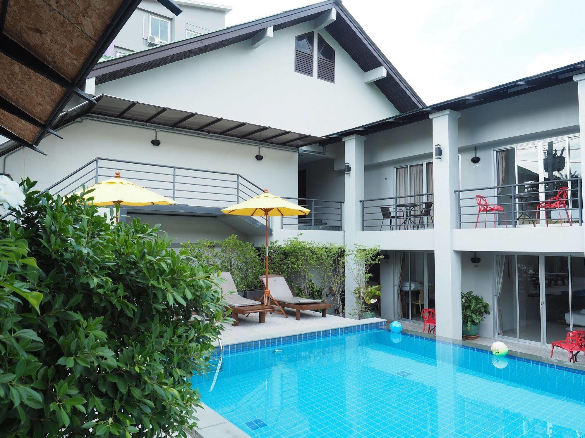 The Nest Resort Patong Екстер'єр фото